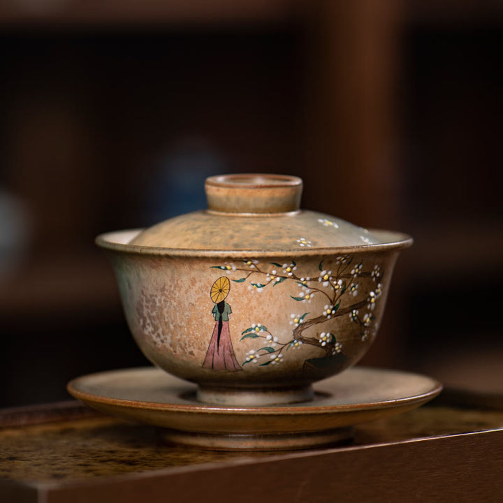 景徳鎮の手描きのルBuddha Stones磁器漢服少女の花の陶器蓋碗三彩ティーカップカンフーティーカップとソーサー蓋付き