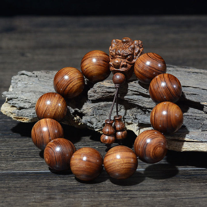 Buddha Stones、ローズウッド、グリーンサンダルウッド、小葉紫檀、龍彫刻の守護ブレスレット