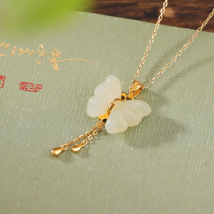 Buddha Stones 925スターリングシルバーメッキゴールド和田白翡翠バタフライ祝福ネックレスペンダント