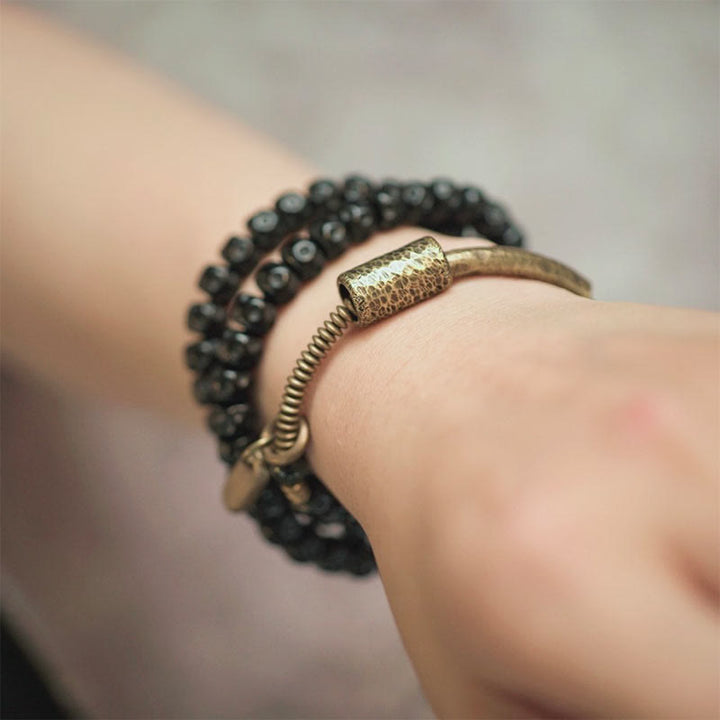 Buddha Stonesレトロココナッツシェル銅製ハピネストリプルラップブレスレット