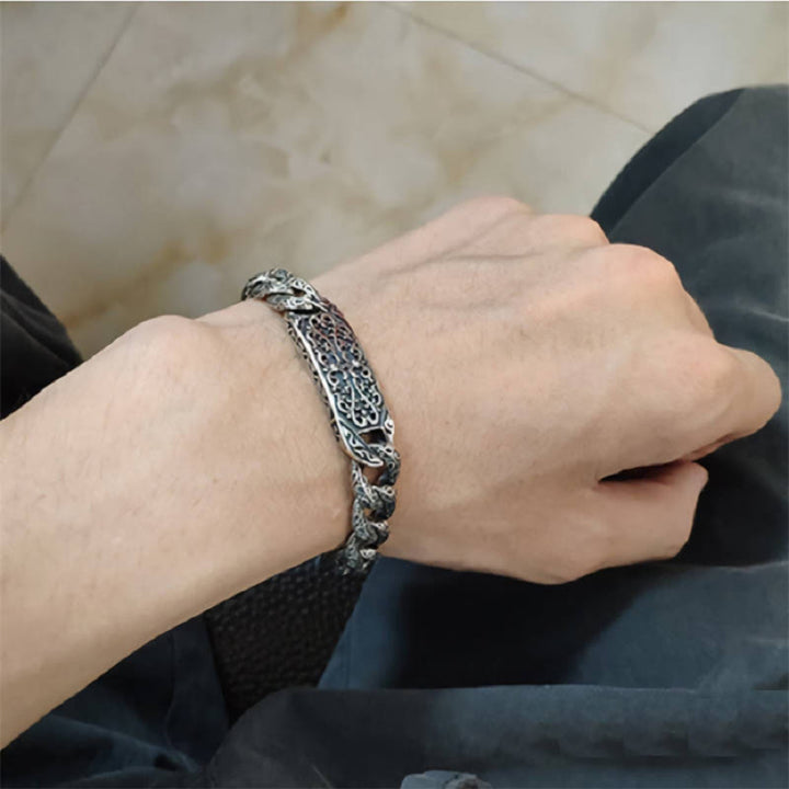 Buddha Stonesのヴィンテージパターンが刻まれたヒーリングブレスレット