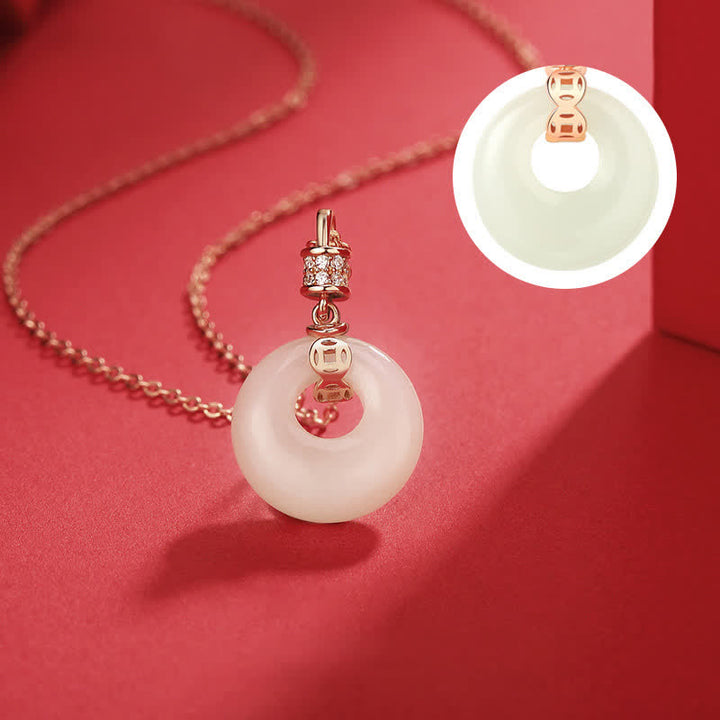 Buddha Stones 925スターリングシルバー 和田白翡翠コインフラワー 平和バックル 幸運ネックレスペンダント