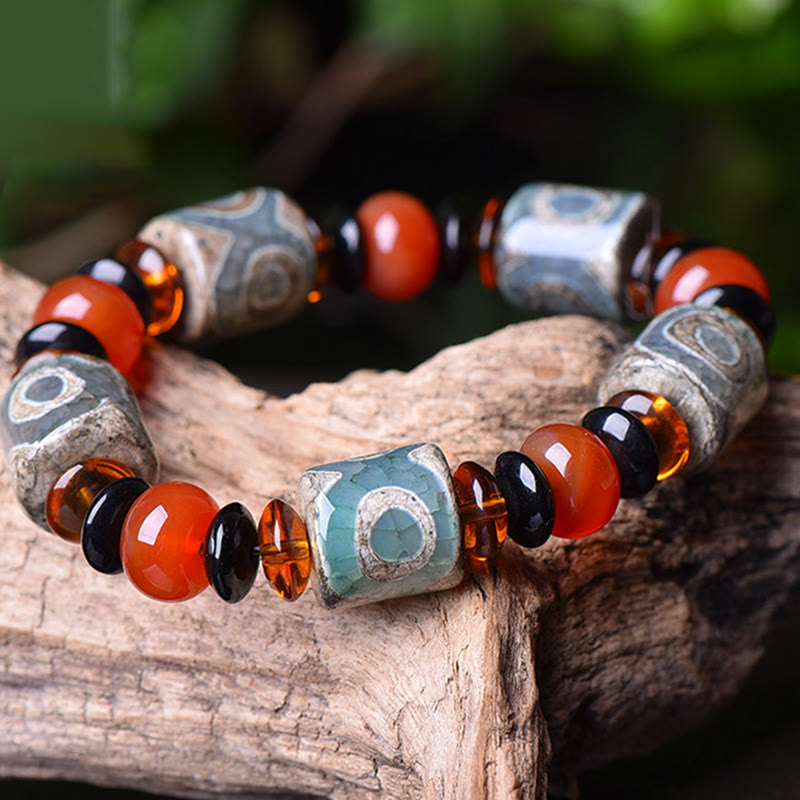 Buddha Stonesチベット三眼ビーズ瑪瑙 守護 幸福 ブレスレット