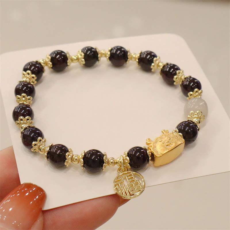Buddha Stones赤瑪瑙 ストロベリークォーツ 黒曜石 翡翠 ガーネット 真珠 辰砂 団子型 龍 幸運 福 キャラクター ブレスレット - ガーネット（手首周り14～19cm） - image 24