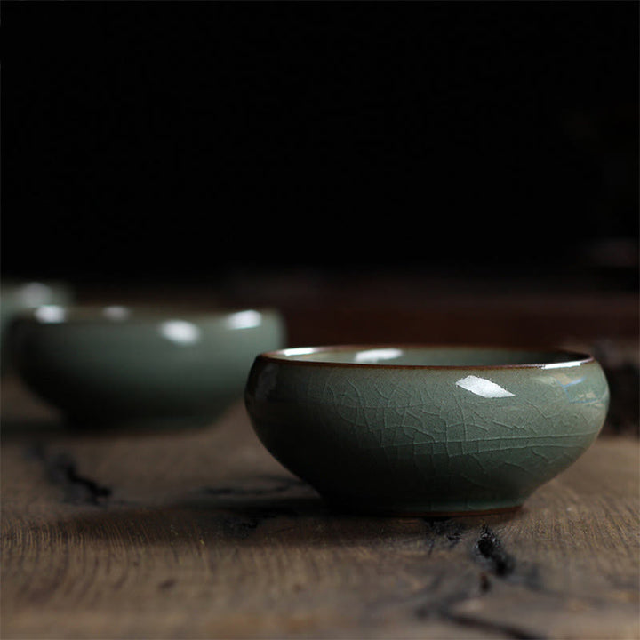 Buddha Stonesカラフルな鯉の陶器ティーカップ カンフーティーカップボウル