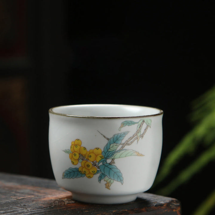 Buddha Stones、ビワ、ライチ、雪景色、ブドウ、リンゴ、陶器のティーカップ、カンフーティーカップ
