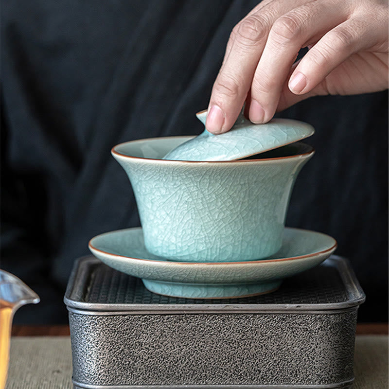 Buddha Stonesレトログリーンアイスグレーズセラミック蓋碗三彩ティーカップカンフーティーカップとソーサー蓋付き