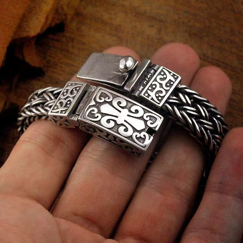 Buddha Stonesのレトロなつるトーテム模様編み込みヒーリングチェーンブレスレット