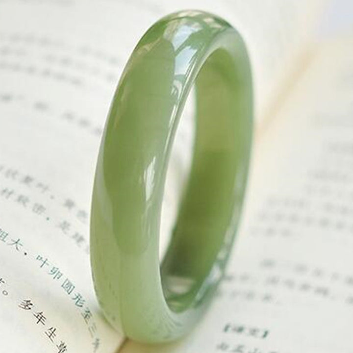 翡翠の豊かさの祝福のバングルブレスレット