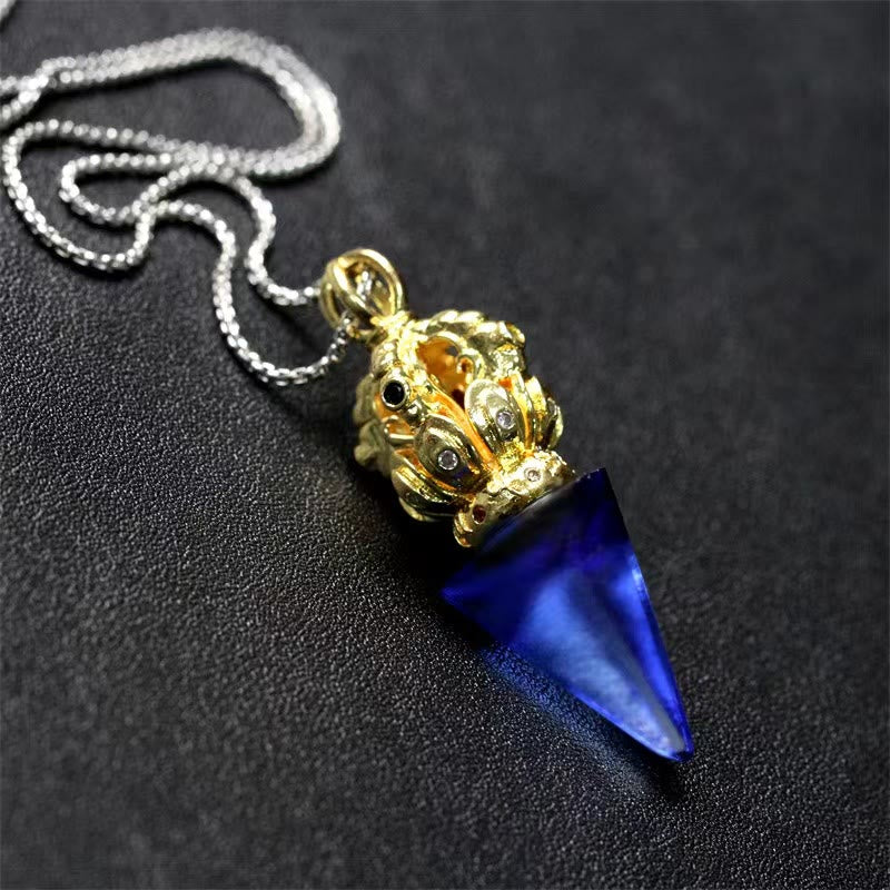 Buddha Stonesチベットドルジェ金剛杵4本爪蓮華水晶の強さのネックレスペンダント